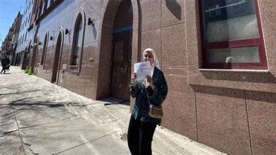 السبب امرأة مصرية .. رفع الأذان بمدينة أمريكية لأول مرة