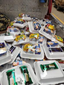 وجبات رمضانية "ساخنة" يقدمها المجلس العربى للمسئولية المجتمعية للأسر الفقيرة