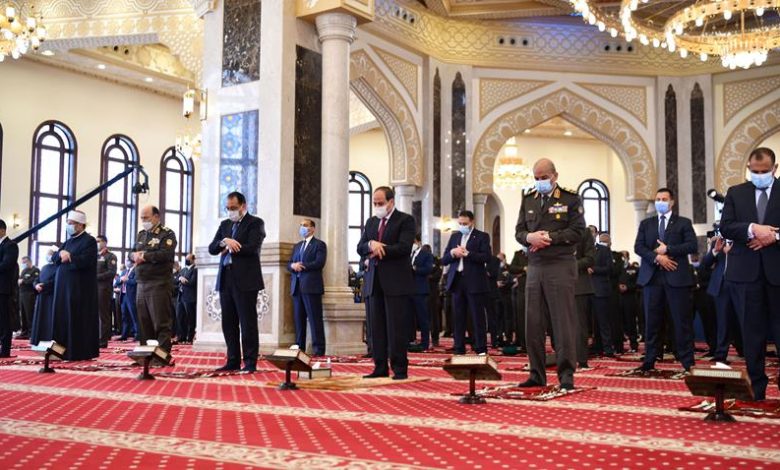 في ذكري العاشر من رمضان .. تفاصيل صلاة الجمعة من مسجد المشير بحضور الرئيس السيسي 1 في ذكري العاشر من رمضان .. تفاصيل صلاة الجمعة من مسجد المشير بحضور الرئيس السيسي