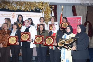 تكريم د.راندا رزق فى الاحتفال بالشخصيات المتميزة فى المجتمع المدنى