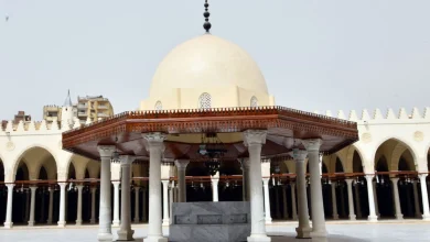 استعدادا لشهر رمضان .. مسجد عمرو بن العاص فى أبهى صورة له