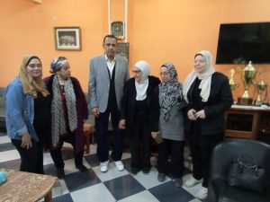 تكريم الطلاب ذوي الهمم الحاصلين على شهادة محو الأمية بمركز شباب إمبابة