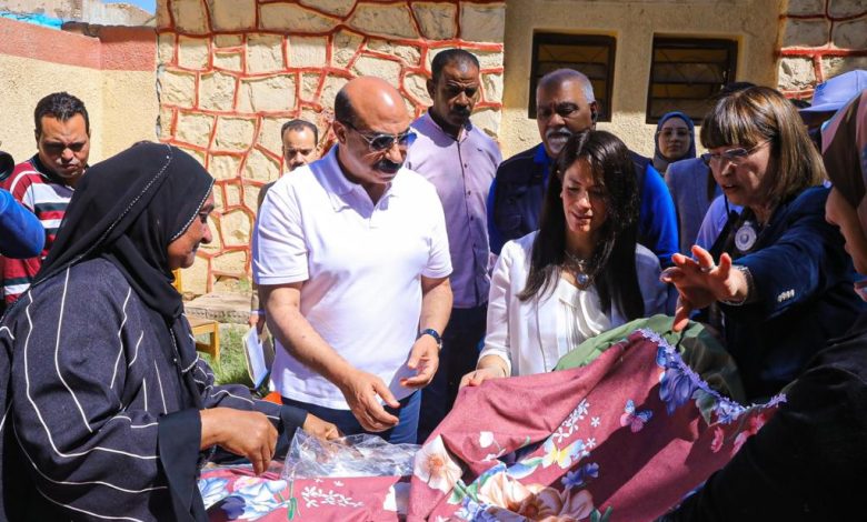 المشاط: تدريب 67 ألف من رائدات الأعمال في صعيد مصر وتوفير قروض صغيرة لـ 28.8 منهن لتنمية أعمالهن 11 المشاط: تدريب 67 ألف من رائدات الأعمال في صعيد مصر وتوفير قروض صغيرة لـ 28.8 منهن لتنمية أعمالهن