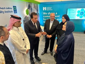 وزير الصحة المصرى يشارك في منتدى الشرق الأوسط للجودة والسلامة في الرعاية الصحية بدولة قطر
