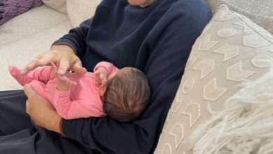 ابنة المصري نائل نصار .. بيل جيتس ينشر صورته مع حفيدته