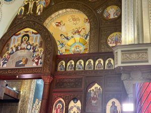 قداسة البابا تواضروس الثاني يترأس قداس عيد القيامة المجيد