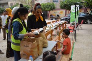 تحت برنامج حياة سبق الخير .. للعام الثامن تنظيم موائد افطار بالشهر الكريم