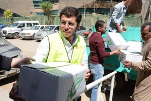 شركاء الخير للعام الثامن | بالصور .. زيارة طلابية مع نجوم الفن والرياضة لدعم أطفال مستشفى السرطان 57357