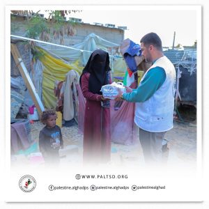 جمعية "فلسطين الغد للتنمية المجتمعية" تقيم حفل افطار جماعي، لمرضى السرطان فى غزة