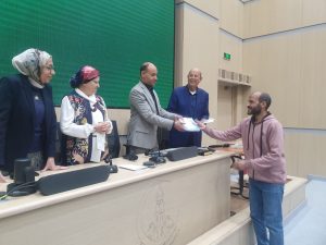 تكريم حفظة القرآن الكريم من أطباء جامعة عين شمس