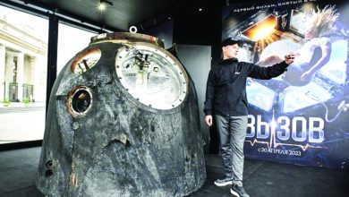 أول فيلم صُور في الفضاء يُطرح في صالات السينما الروسية