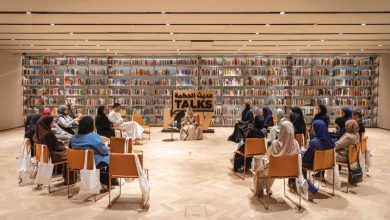 تجربة استثنائية تجمع بين التسوق والبرامج الثقافية يقدمها بيت الحكمة بالشارقة