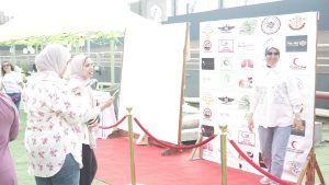 مبادرة "رئة وردية" تنظم مسيرة تضامنية للإقلاع عن التدخين