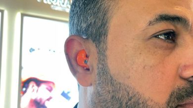 دبي تشهد عرض أصغر سماعة ذكية في العالم للمحافظة على السمع