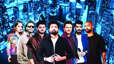 دبي تجمع مشاهير الكوميديا ونجوم أغاني بوليوود