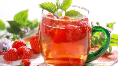 من المشروبات الصيفية .. طريقة تحضير شاي مثلج بالتوت