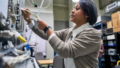 السعودية ريانة برناوي تستعرض مكونات محطة الفضاء الدولية