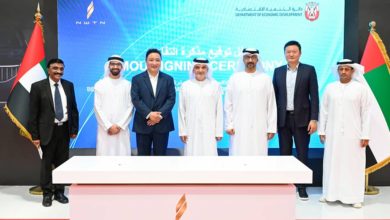 "اقتصادية أبوظبي" توقع اتفاقية لتطوير صناعة السيارات الصديقة للبيئة