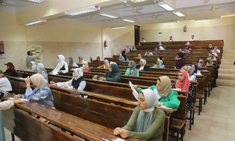 غدًا السبت .. انطلاق اختبارات القدرات المؤهلة للالتحاق بالجامعات المصرية 1 غدًا السبت .. انطلاق اختبارات القدرات المؤهلة للالتحاق بالجامعات المصرية