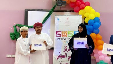 سلطنة عُمان: اختتام فعاليات البرنامج الصيفي "رؤية وبناء" بالظاهرة