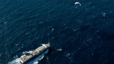 طائرات ورقية عملاقه لسحب السفن عبر المحيطات