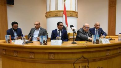 بالصور| الصالون الثقافي العربي يناقش كتاب "300000 عام من الخوف" للدبلوماسي جمال أبو الحسن