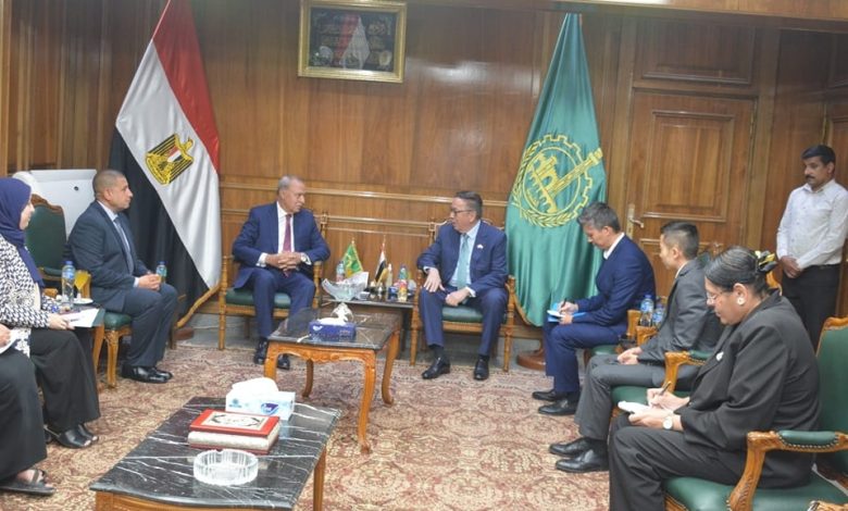 محافظ القليوبية يبحث مع سفير كازاخستان سُبل التعاون مع محافظة أتيراو الكازاخية 1 محافظ القليوبية يبحث مع سفير كازاخستان سُبل التعاون مع محافظة أتيراو الكازاخية