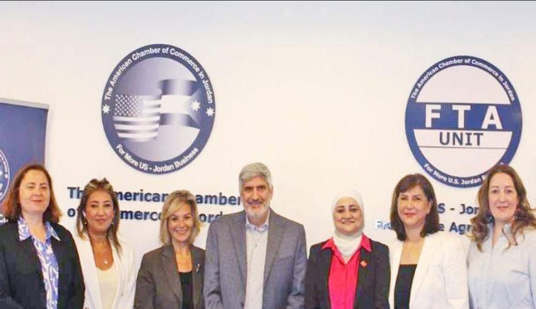 الأردن: مذكرة تفاهم بين غرفة التجارة الأميركية وملتقى سيدات الأعمال 1 الأردن: مذكرة تفاهم بين غرفة التجارة الأميركية وملتقى سيدات الأعمال