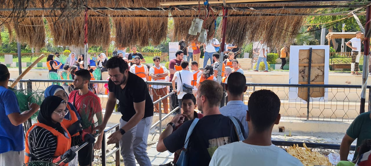 بوابة "يوتوبيا" ترعى فعالية "متحدون- اصنع فرقًا" لتنظيف مياه نهر النيل إعلاميًا