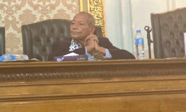 وزير التموين الأسبق: الفائز بجائزة نوبل للاقتصاد امرأة تتنافس كأقلية وسط أغلبية من الاقتصاديين الرجال 1 وزير التموين الأسبق: الفائز بجائزة نوبل للاقتصاد امرأة تتنافس كأقلية وسط أغلبية من الاقتصاديين الرجال