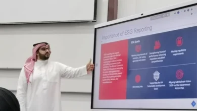 "إدارة الأعمال" بجامعة البحرين تعرف طلبتها بتقارير "ممارسات الاستدامة"