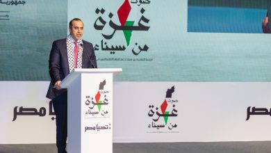 رئيس الحملة الرسمية للمرشح الرئاسي عبدالفتاح السيسي: مصر نجحت في إطلاق المشروع القومي المتكامل لحماية وتنمية سيناء من كافة المستويات أمنيًا وعسكريًّا وسيناء لها مكانة في نفوس المصريين