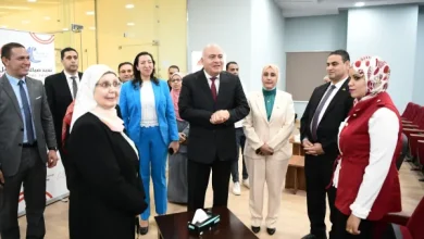 "المرأة تقود".. محافظ قنا يفتتح فعاليات الدورة التدريبية
