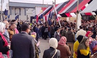 طوابير بالشوارع أمام اللجان بالقليوبية للمشاركة فى انتخابات الرئاسة