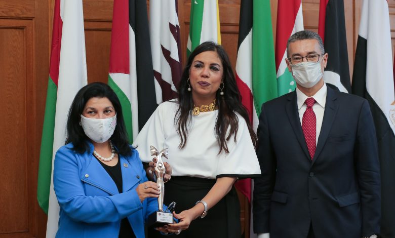 د. نعيمة القصير.. جهود متواصلة في الأمن الصحي 1 د. نعيمة القصير.. جهود متواصلة في الأمن الصحي