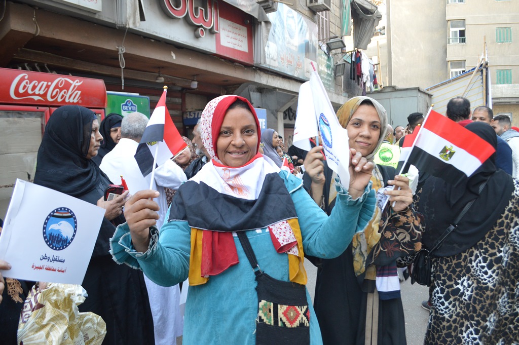 انتخابات الرئاسة 2024| بدء توافد المنتخبين لمقار الانتخابات الرئاسية