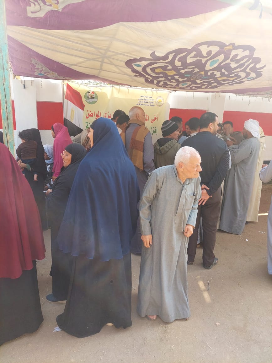 خاص بالصور| توافد أهالي طامية وسنورس بالفيوم للإدلاء بأصواتهم في الانتخابات الرئاسية