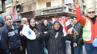 انتخابات الرئاسة 2024| المصريون في تنافس بالتواجد في الدوائر الانتخابية