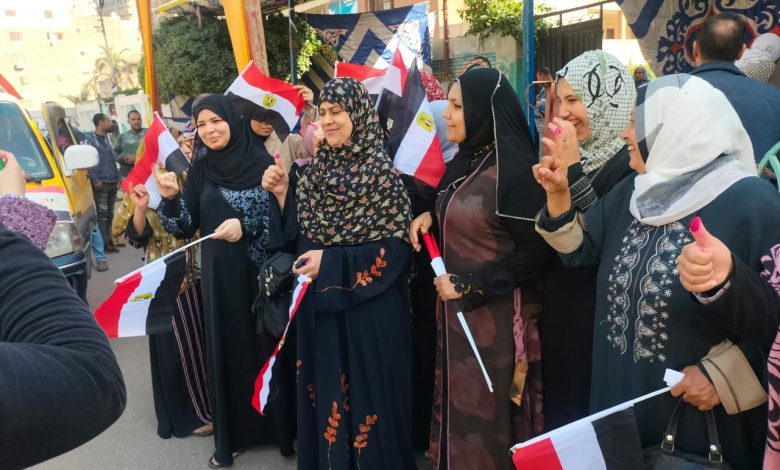 خاص بالصور| حضور مكثف لأهالي قرية بلقينا بالمحلة الكبري بالغربية للإدلاء بأصواتهم في الانتخابات الرئاسية 1 خاص بالصور| حضور مكثف لأهالي قرية بلقينا بالمحلة الكبري بالغربية للإدلاء بأصواتهم في الانتخابات الرئاسية
