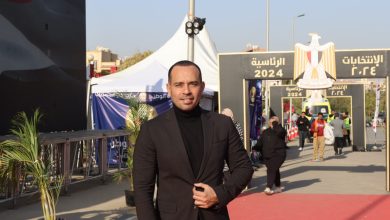 خاص بالصور| أمين شباب حزب مستقبل يدلي بصوته بمدرسة سيزا النبرواى بالتجمع الخامس