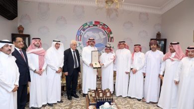 المنظمة العربية للسياحة تمنح الأمير عبدالله بن سعود وسام السياحة العربية من الدرجة الأولى