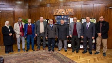 وفد من وزارة المالية يزور جامعة طنطا