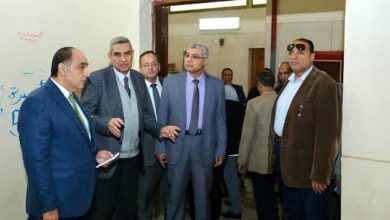 رئيس جامعة الزقازيق يتفقد مبانى ومعامل كلية الهندسة