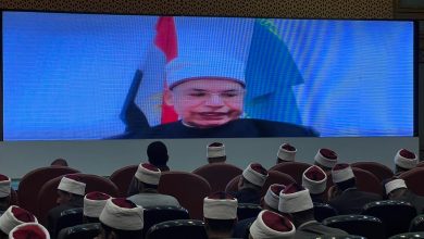 رئيس الجامعة المصرية بنور مبارك: قضية الحوار أساسية فى مسيرة الأديان ووحدة المجتمعات