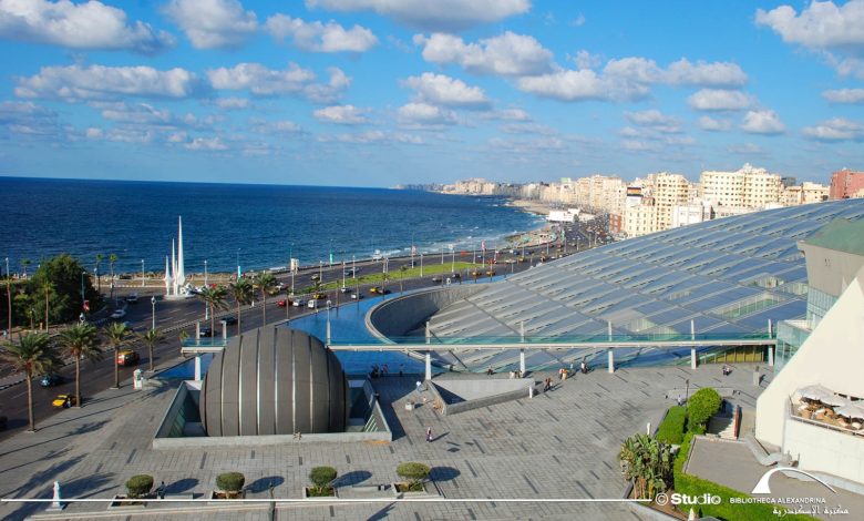 واعظات وزارة الأوقاف في زيارة لمركز توثيق التراث بمكتبة الإسكندرية 1 واعظات وزارة الأوقاف في زيارة لمركز توثيق التراث بمكتبة الإسكندرية