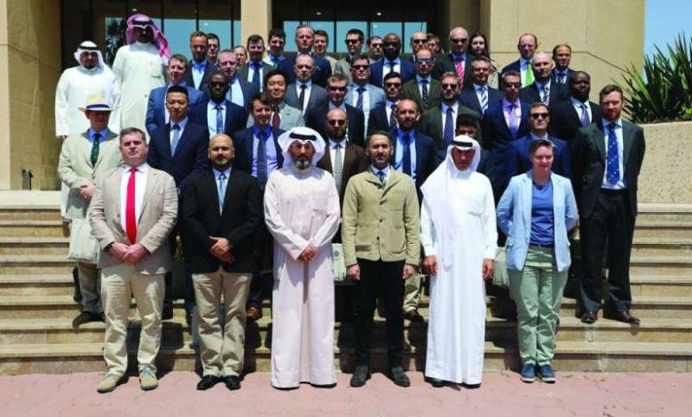 الصندوق الكويتي للتنمية يستضيف وفد أكاديمية الدفاع في المملكة المتحدة 1 الصندوق الكويتي للتنمية يستضيف وفد أكاديمية الدفاع في المملكة المتحدة