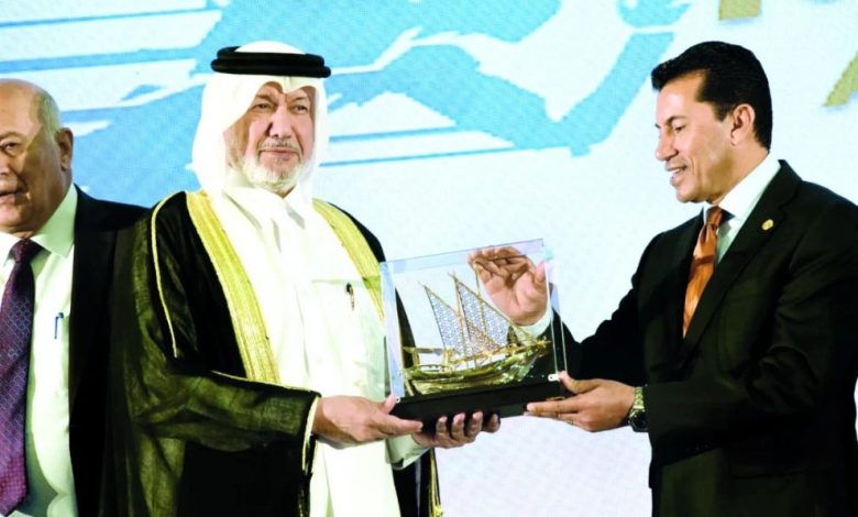 قطر: تكريم المانع بجائزة الثقافة الرياضية العربية 1 قطر: تكريم المانع بجائزة الثقافة الرياضية العربية
