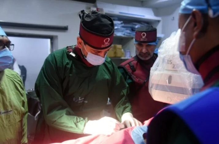 قطر الخيرية تقيم مخيما طبيا لعلاج التشوهات القلبية للأطفال في بنغلاديش 1 قطر الخيرية تقيم مخيما طبيا لعلاج التشوهات القلبية للأطفال في بنغلاديش