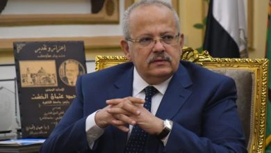 "الخشت" يصدر قرارات بتعيين وتجديد تعيين 19 رئيسا لمجالس الأقسام العملية بكليات جامعة القاهرة