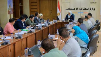 وزيرة التضامن الاجتماعي تترأس الاجتماع الأول للجنة إسكان الأبناء خريجي دور الأيتام فى تشكيلها الجديد